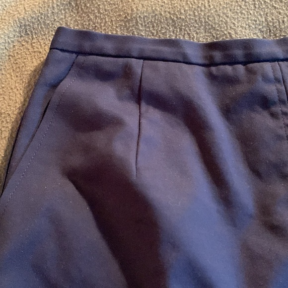 Talbots Petites navy pencil skirt with pockets size 4 - Picture 3 of 8